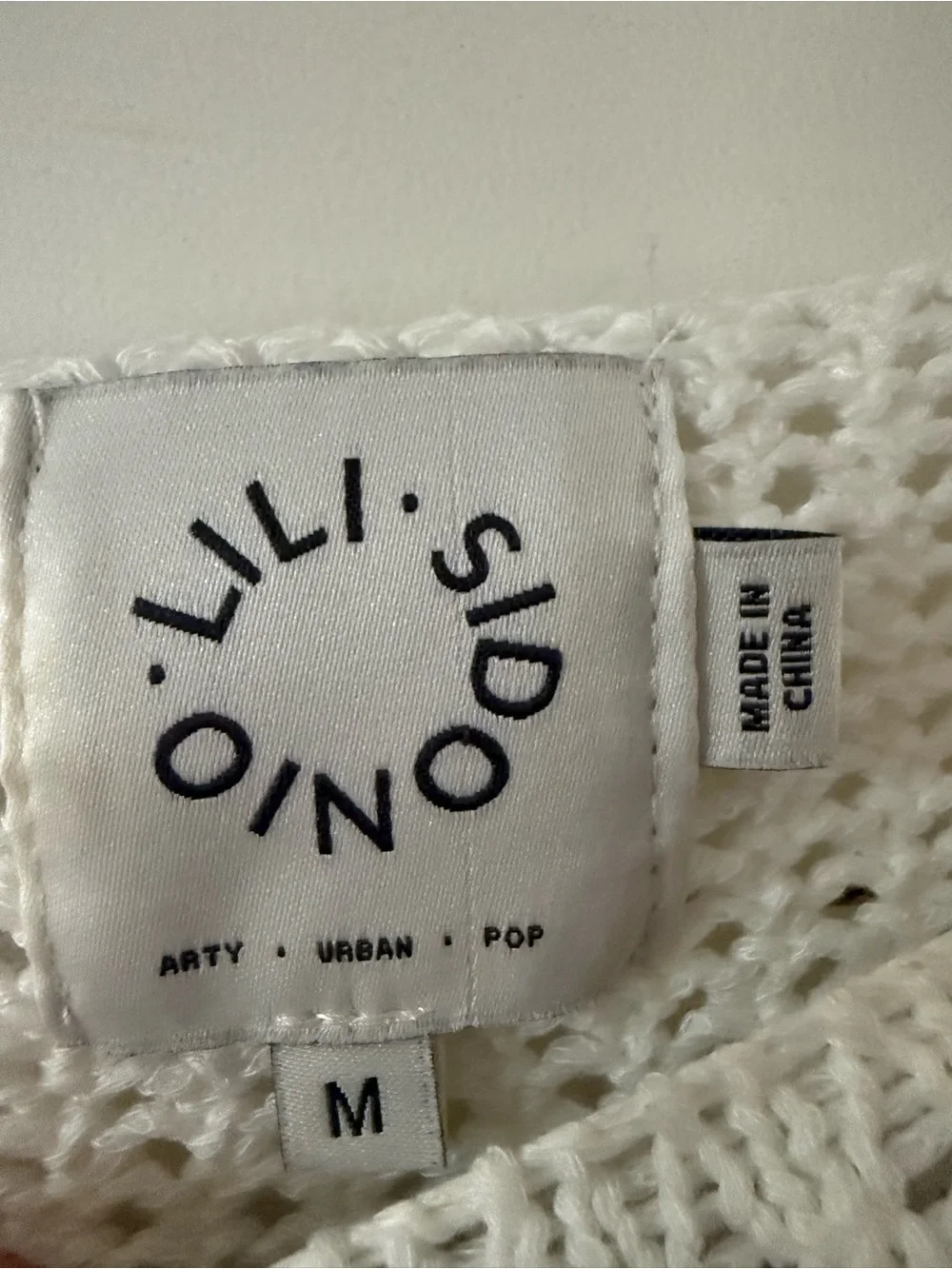 Lili Sidonio lightweight white